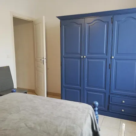 Le Cernuschi 2c
