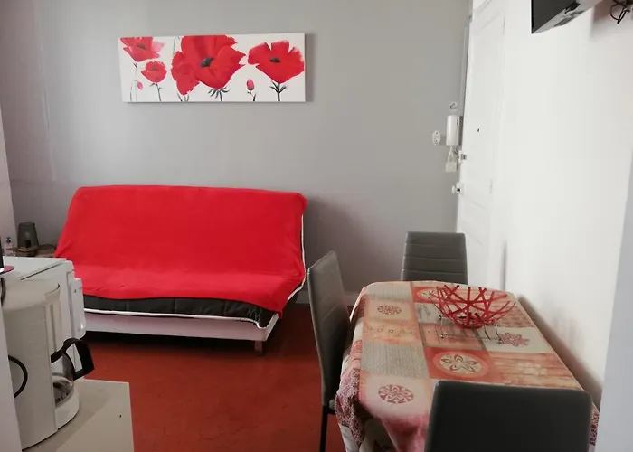 Le Cernuschi 2c