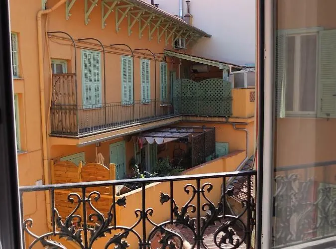 Apartment Le Cernuschi 2c Menton