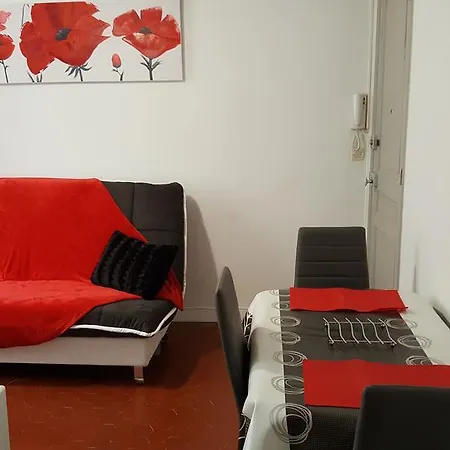 Apartment Le Cernuschi 2c *