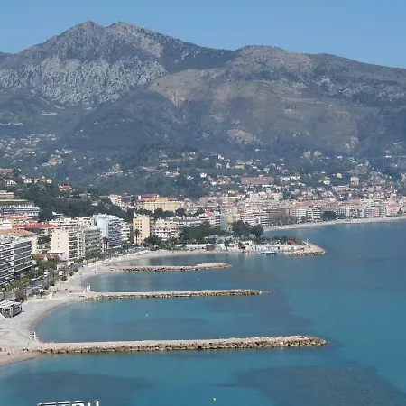 Le Cernuschi 2c * Menton