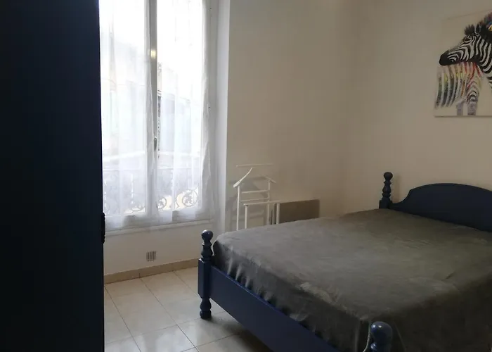 Le Cernuschi 2c